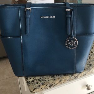 Michael Kors Tote *SOLD*
